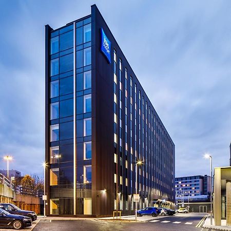 Ibis Budget Manchester Airport T2 Hale  Exterior foto